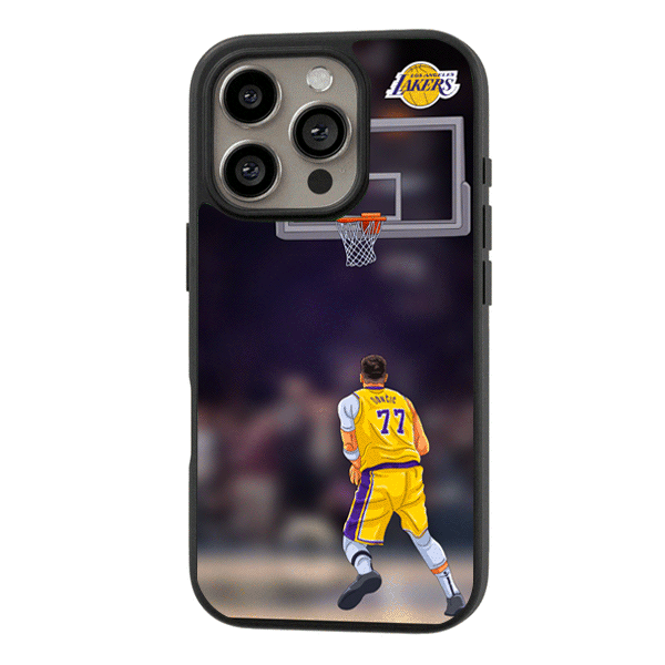 Luka Doncic Stepback Three – NBA Rotoscope